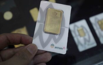 Harga Emas Antam Kembali Naik di Perdagangan Akhir Pekan