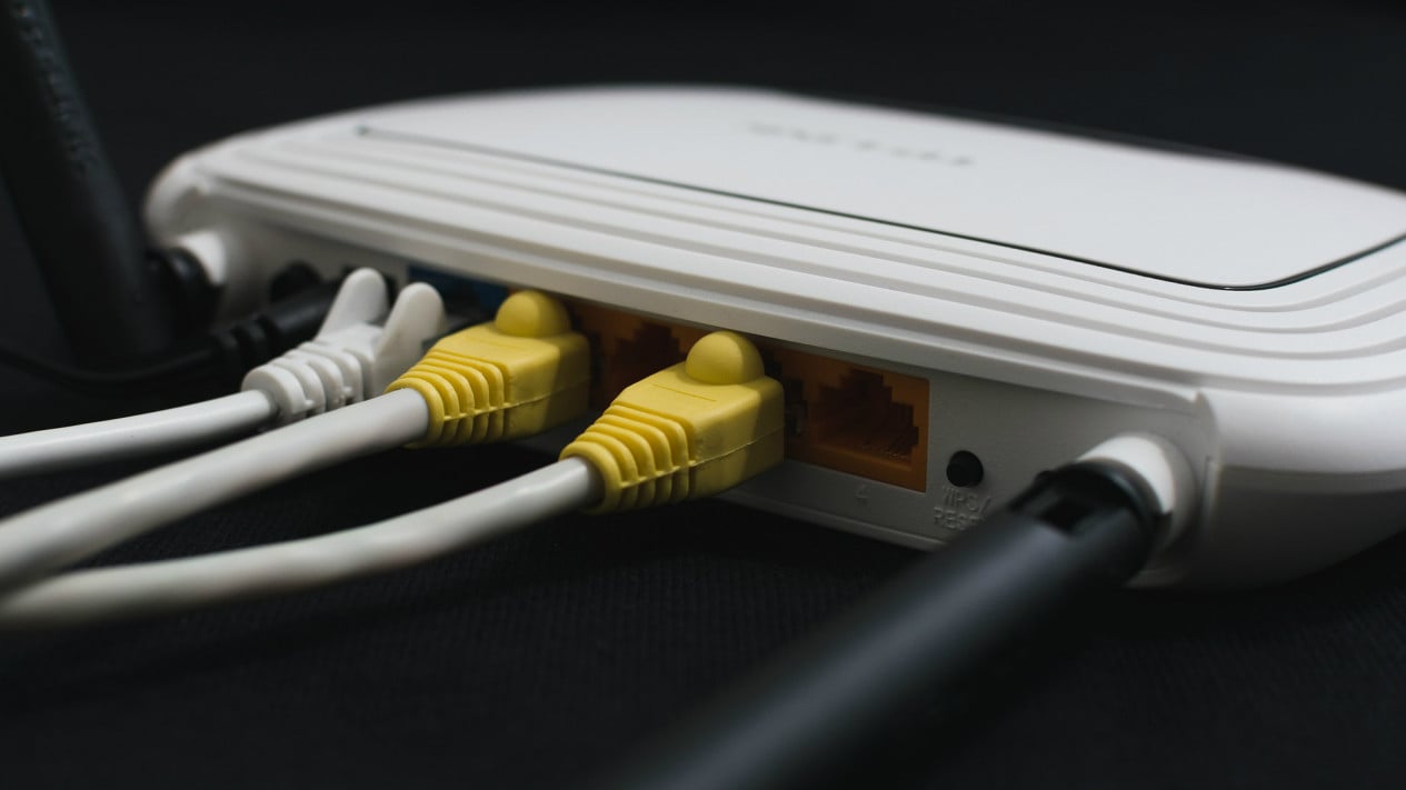 ribuan-router-wi-fi-diretas,-data-rahasia-warga-dirampas