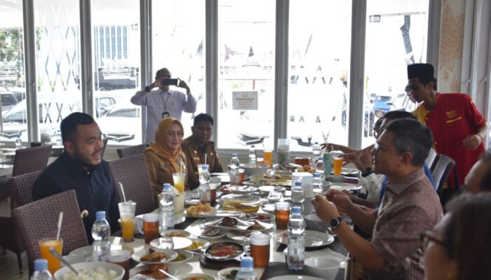 Pemkot Padang Ajak Kemlu Percepat Revitalisasi Sungai Batang Arau