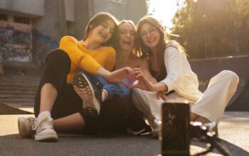 OJK Dorong Literasi Keuangan bagi Investor Kripto Muda