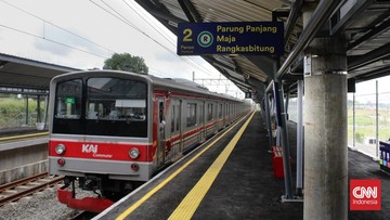 kai-commuter-kejar-gerbong-krl-jalur-rangkasbitung-jadi-12-pada-2027