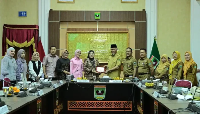 Mahyeldi Soroti Dampak Fiskal Nasional ke Daerah