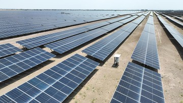 kejar-17-gw-di-2026,-danantara-gandeng-kampus-garap-proyek-plts-100-gw