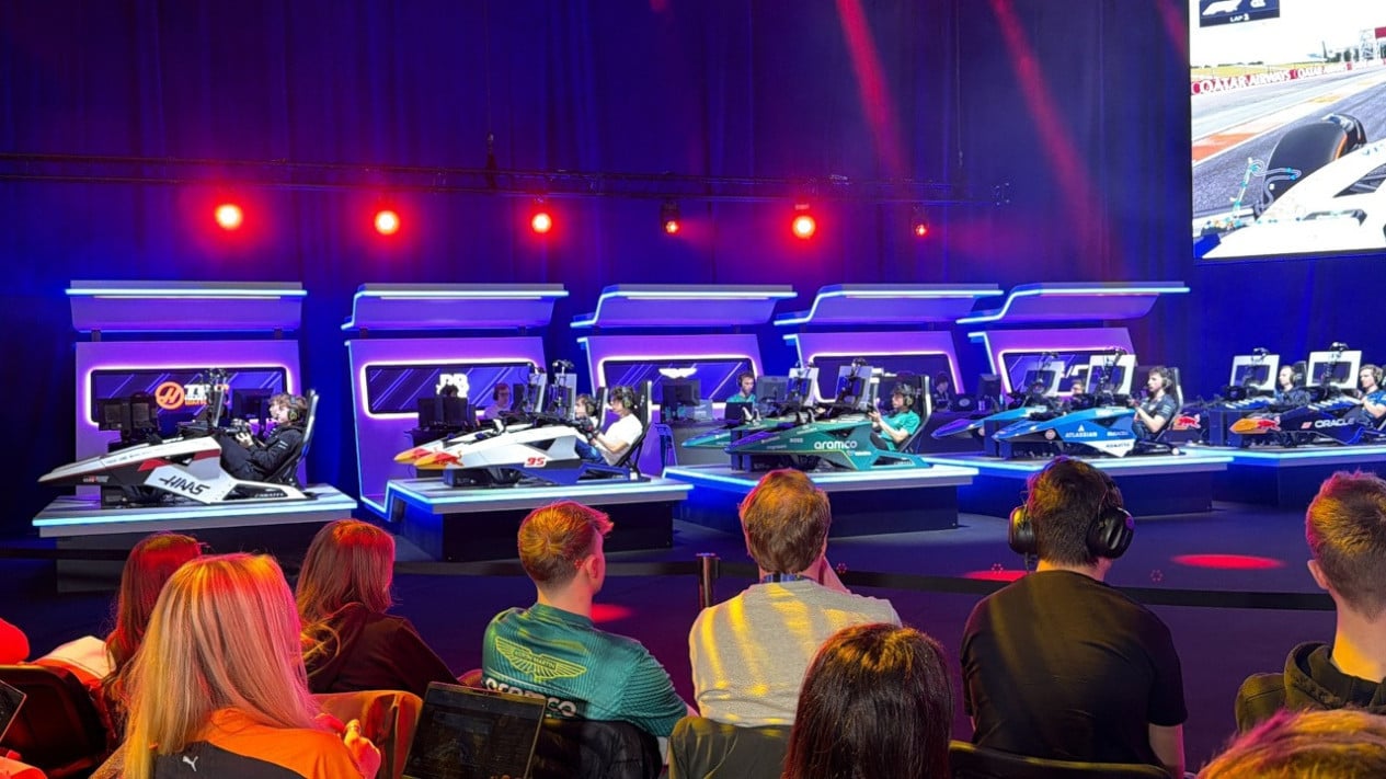 lenovo-ubah-formula-1-jadi-makin-brutal-di-dunia-virtual