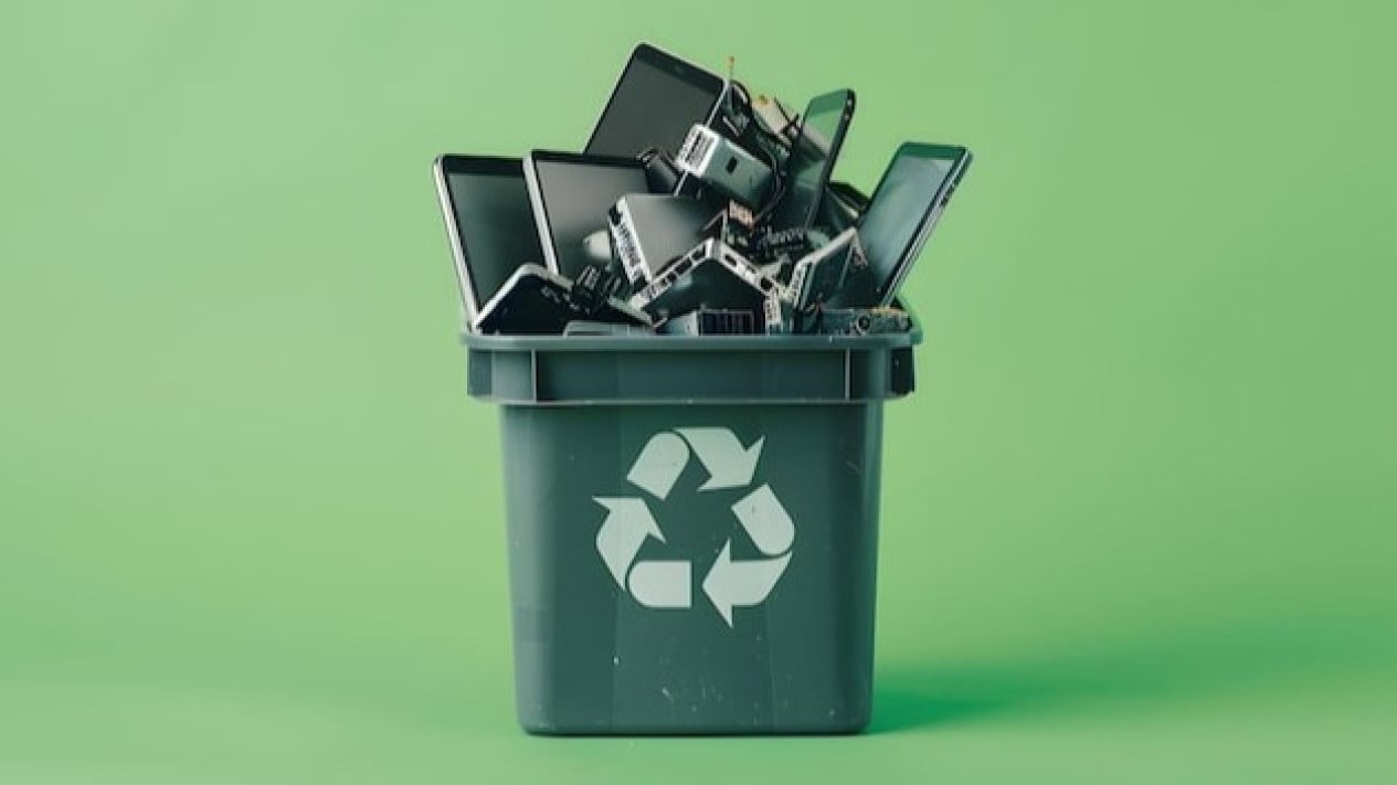 indonesia-hasilkan-2-juta-ton-limbah-elektronik-per-tahun,-gimana-solusinya?