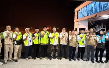 Bandara Minangkabau Lepas 389 Jamaah Haji Perdana