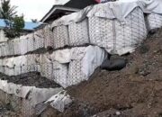 nindya-karya:-proyek-geobag-langkah-darurat-penanganan-banjir-di-kuranji