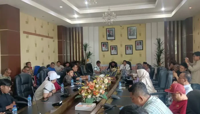 PPNI Soroti Bangunan Berornamen Klenteng di Mandeh