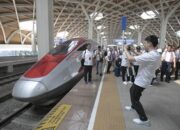 whoosh-targetkan-30-ribu-penumpang-per-hari-dalam-dua-tahun