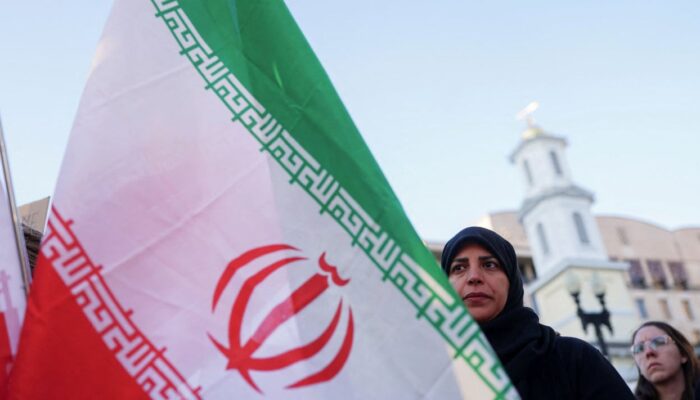 Perang Iran Picu Krisis Ekonomi dan Lonjakan Kemiskinan