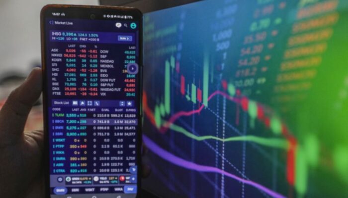 Prediksi IHSG Senin 27 April: Simak Rekomendasi Saham ADRO dan SRTG