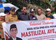 wakil-ketua-dprd-kota-padang-mastilizal-aye-reses-di-perumahan-banda-gadang-permai
