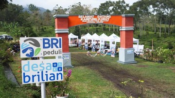 bri-peduli-beri-bantuan-proyektor-dan-alat-tulis-ke-sd-di-bandung