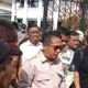 konfederasi-serikat-pekerja-seluruh-indonesia-sumatera-barat-unjuk-rasa,-tuntut-kenaikan-upah