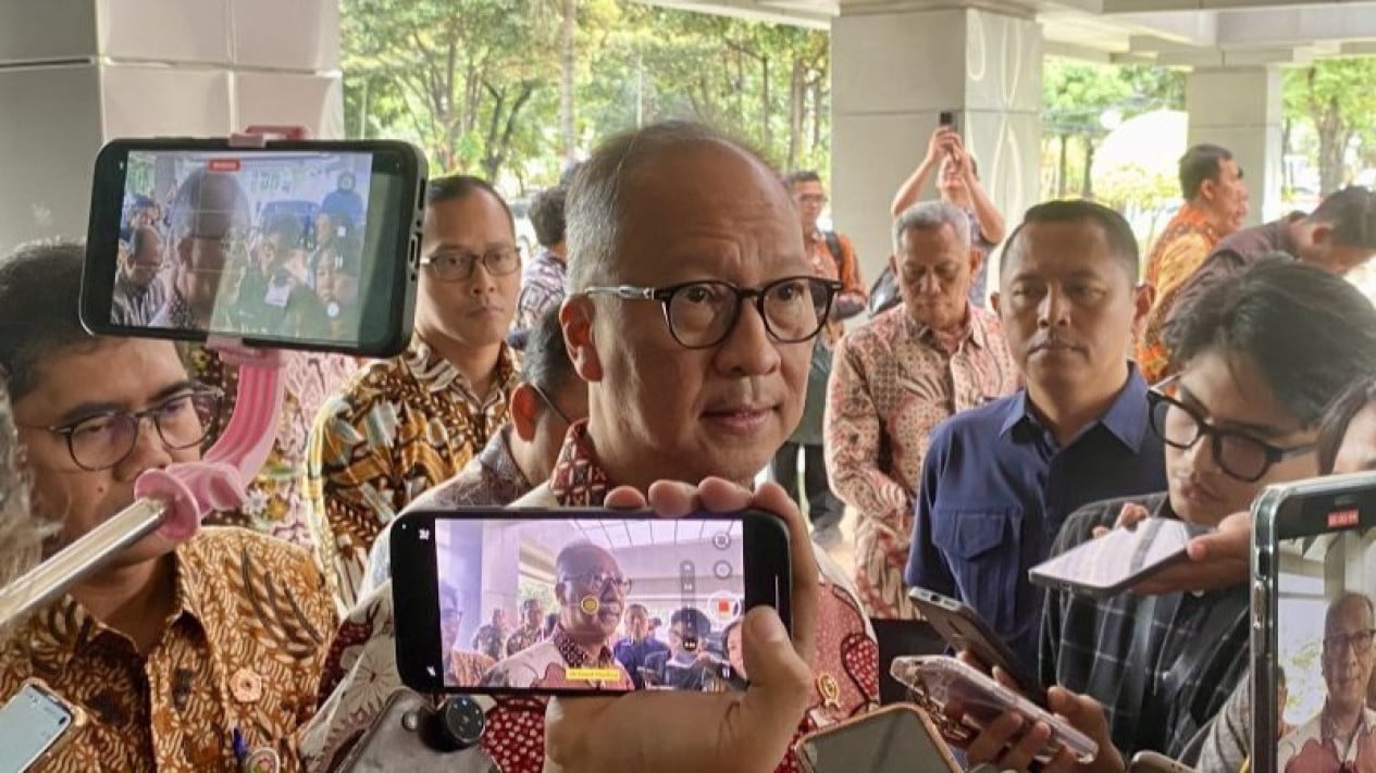 menperin-agus-lobi-menkeu-purbaya-soal-insentif-kendaraan-listrik