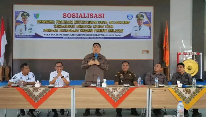 Kajari Pessel Ingatkan Sekolah Patuh Juknis Revitalisasi