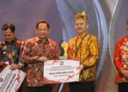 mendagri-seimbangkan-pengawasan-dan-insentif-bagi-pemerintah-daerah