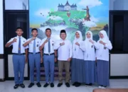 walikota-payakumbuh-lepas-enam-calon-paskibraka-tingkat-provinsi-sumbar