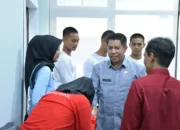 sekda-agam-lepas-enam-calon-paskibraka-ke-seleksi-provinsi