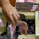 sebelum-era-qris-dan-mobile-banking,-begini-‘ribetnya’-transfer-uang-dan-transaksi-zaman-dulu