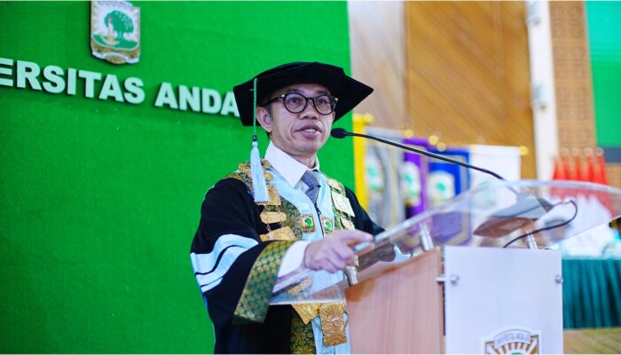 Unand Wisuda 1.321 Lulusan, Rektor Tekankan Karakter Kerja