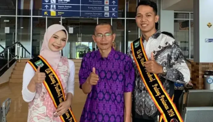 Cik Uniang dan Cik Ajo Sambut Delegasi IMLF-4