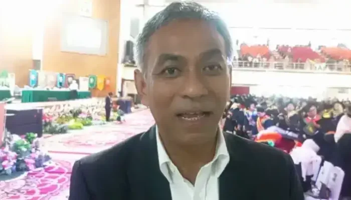 IKA Unand Perkuat Jaringan Saat Wisuda Unand