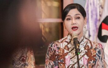 OJK Dukung Demutualisasi BEI, Pembahasan Berlanjut di DPR