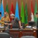 mahyeldi-beri-masukan-dua-ranperda-usulan-dprd-sumbar