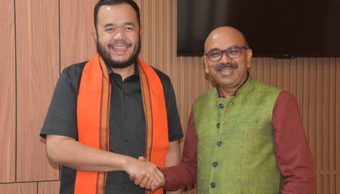 Padang Jajaki Kerja Sama Pendidikan dan Kesehatan dengan India