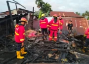 kebakaran-gudang-di-permukiman-padat-padang,-60-personel-damkar-dikerahkan