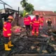 kebakaran-gudang-di-permukiman-padat-padang,-60-personel-damkar-dikerahkan