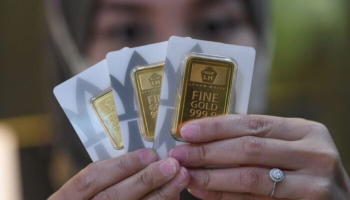 Harga Emas Antam Terkoreksi, Pasar Global Bergerak Beragam