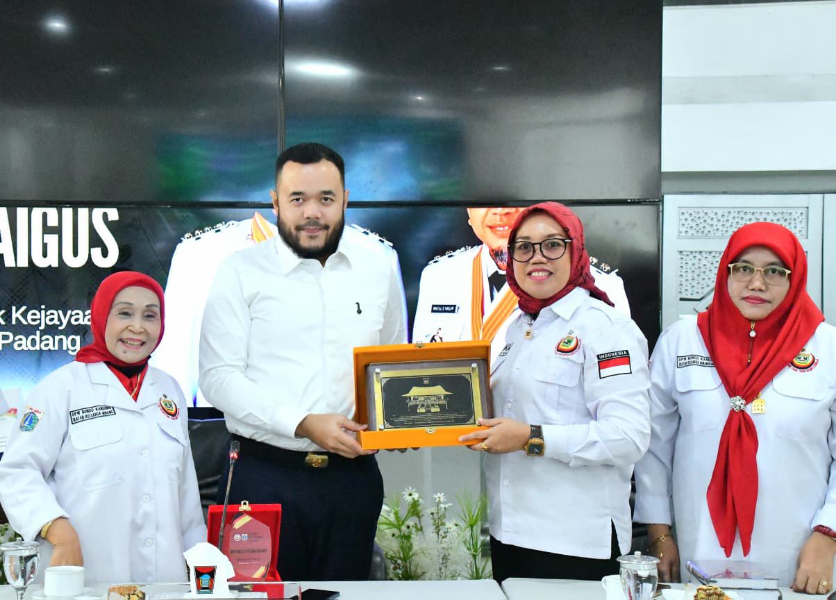 wako-fadly-amran-terima-kunjungan-bundo-kandung-dpw-ikm-dki-jakarta