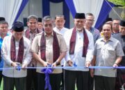 gubernur-mahyeldi-dampingi-kunjungan-kerja-menaker-ri-di-kota-padang