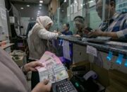 rupiah-anjlok-ke-rp17.614,-sentuh-level-terendah-sepanjang-sejarah