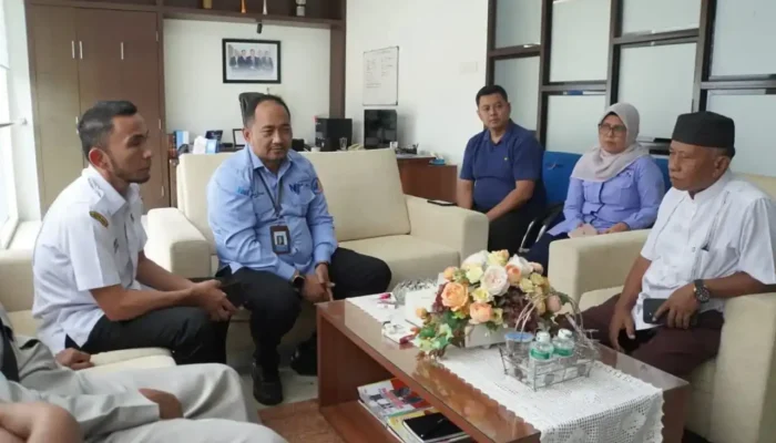 Bank Nagari Padang Panjang Salurkan Rp33 Juta Kurban