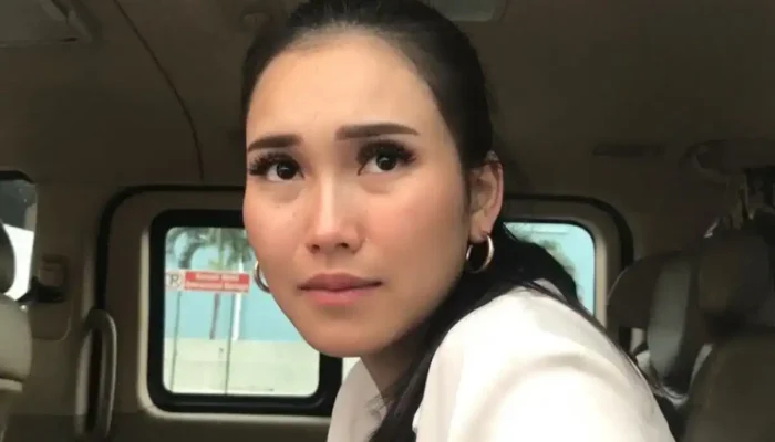 Ayu Ting Ting Tegaskan Buka Hati Usai Foto Viral