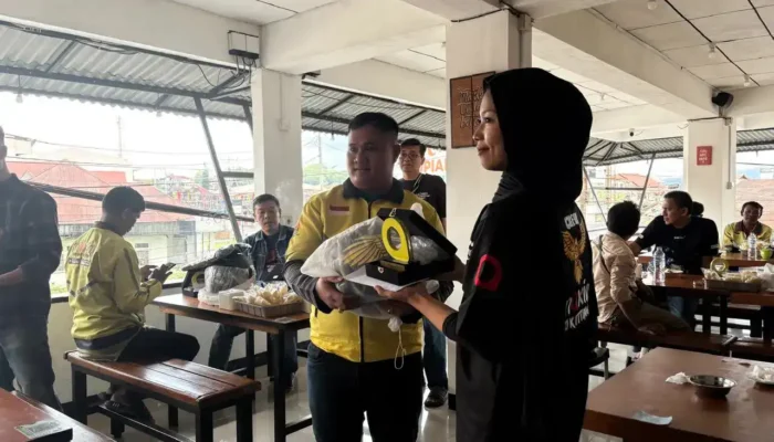 Maxim Bukittinggi Anugerahkan 20 Best Driver Terbaik