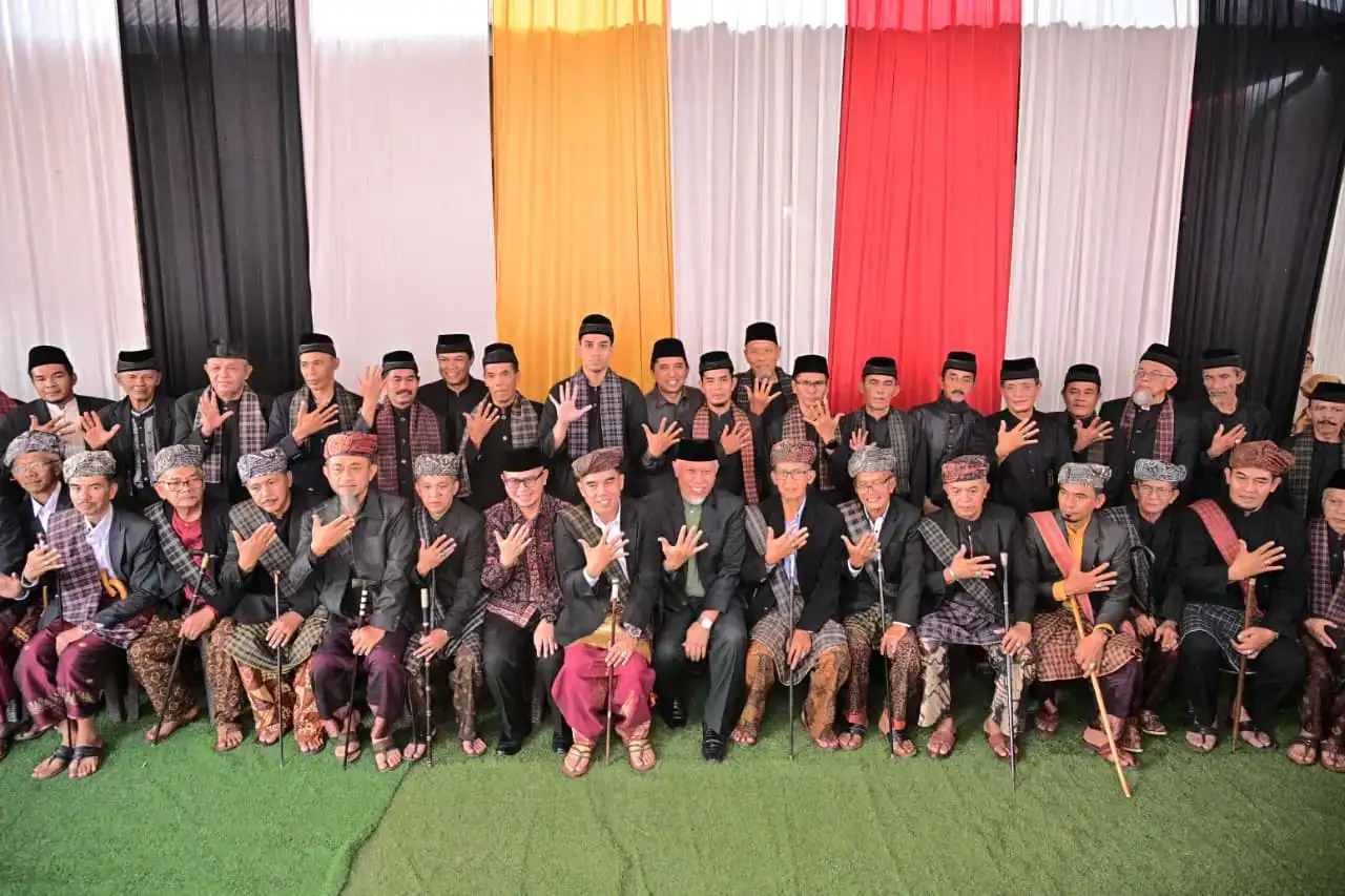 batagak-pangulu-di-bukittinggi,-mahyeldi-ingatkan-ancaman-degradasi-moral-generasi-muda-minangkabau