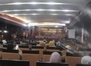 gelar-rdp-di-dprd-pessel,-ppni-minta-investor-bongkar-bangunan-berornamen-klenteng-di-pulau-cubadak