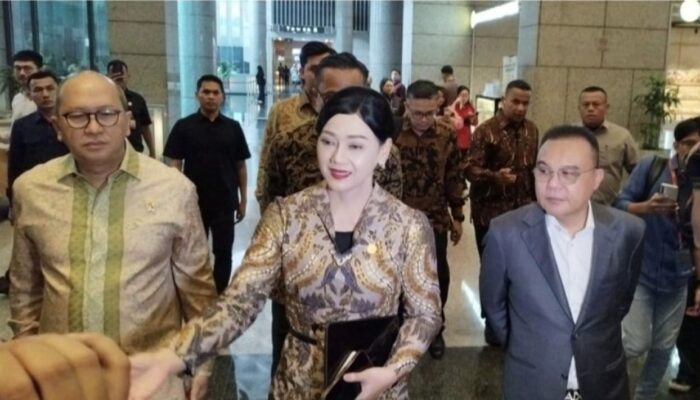 Dasco, OJK, dan Danantara Kunjungi BEI Saat IHSG Tertekan