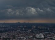 brin-serahkan-tugas-‘meramal’-langit-indonesia-ke-tangan-dukun-digital