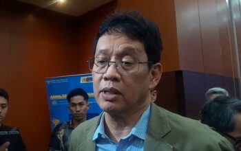 IHSG Terkoreksi, Menkeu Nilai Pasar Belum Memahami Peran DSI