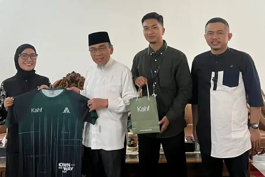 kahf-own-the-way-run-2026-siap-promosikan-wisata-kota-padang
