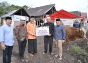 pemprov-sumbar-salurkan-140-ekor -sapi-dan-33-kambing-ke-berbagai-daerah