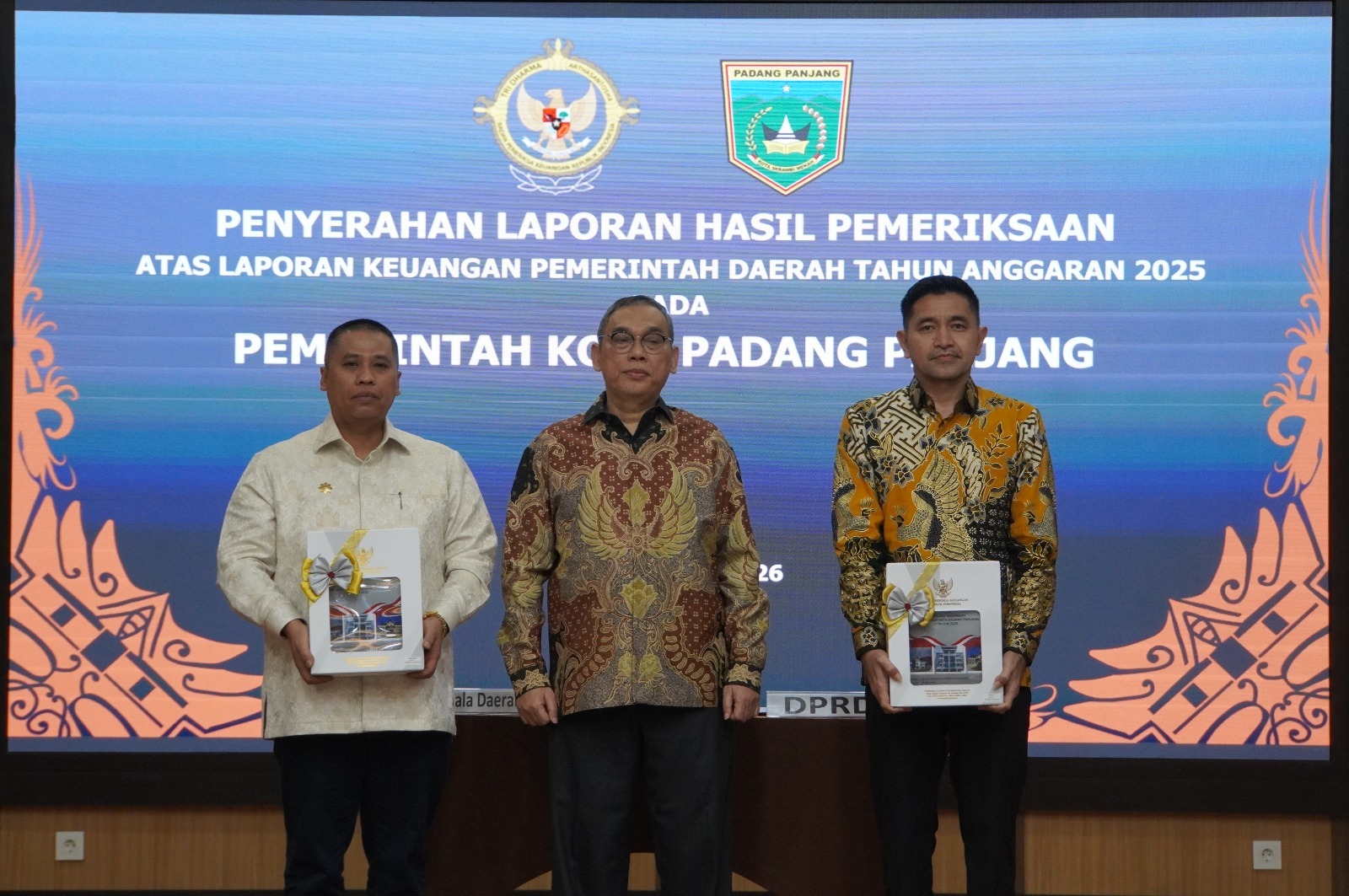 kota-padang-panjang-sabet-wtp-ke-10,-raih-nilai-tindak-lanjut-bpk-tertinggi-di-sumbar