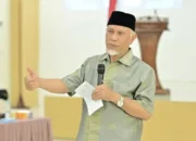 gubernur-mahyeldi-apresiasi-indeks-reformasi-birokrasi-pemprov-sumbar-tahun-2025