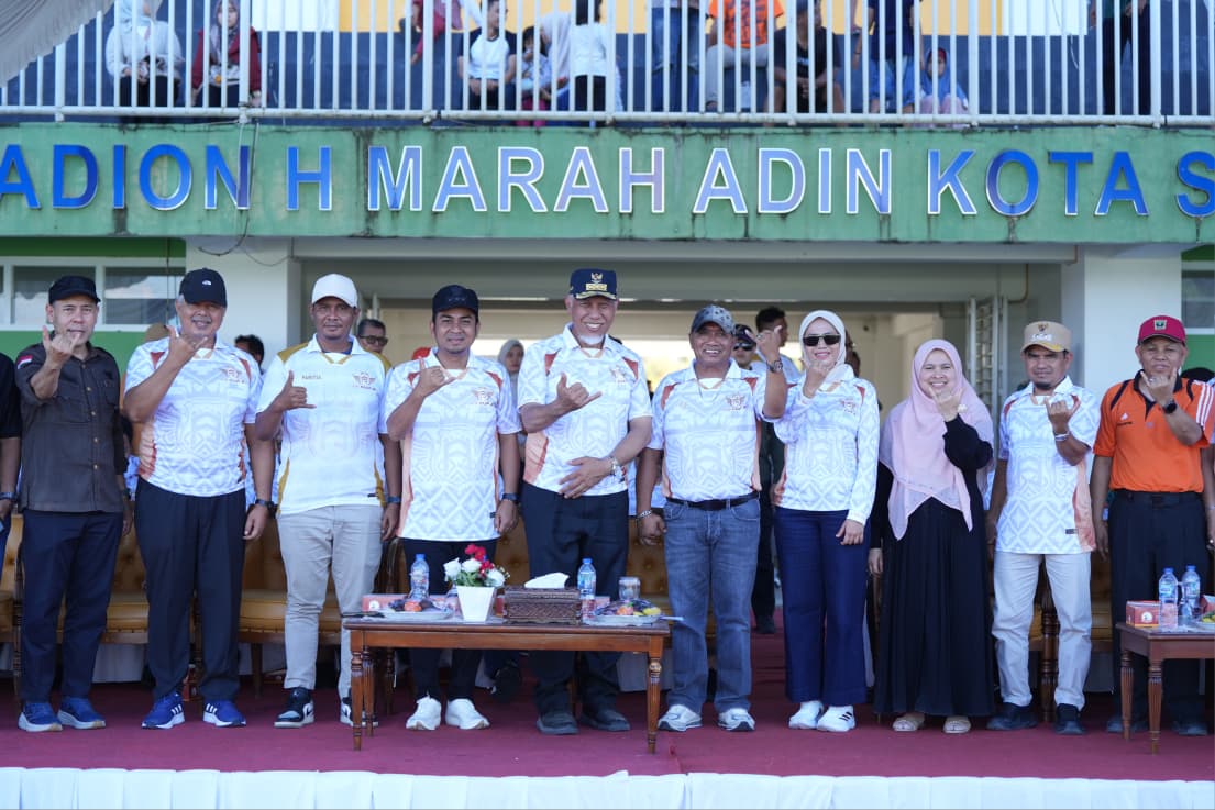 gubernur-mahyeldi-buka-turnamen-sepak-bola-fe-cup-2-regional-sumatera