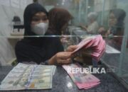Rupiah Melemah ke Rp17.881, Pasar Cermati Harga Minyak dan Suku Bunga